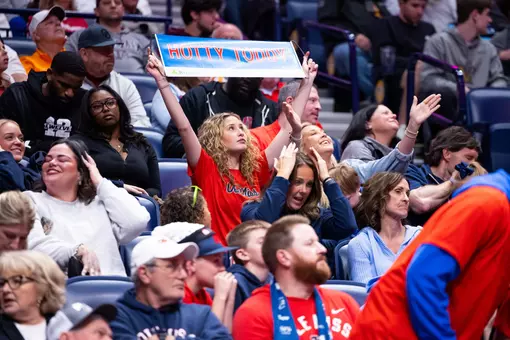 Fans cheering at SEC Tournament