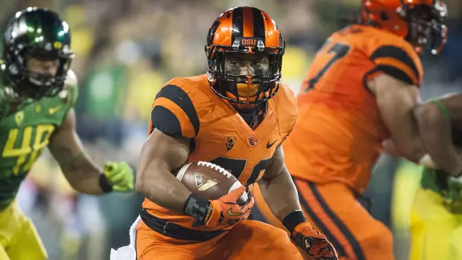Cooks sets Pac-12 record; OSU edged by Ducks