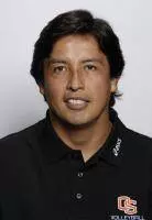 Nestor Iparraguirre bio