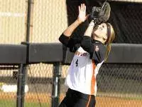 Paige Lowe Named to All-Pacific Region Team