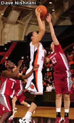 Beavers Make it Five Straight with Road Victory over Cougars