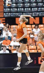 Kressl Stellar in Volleyball's Loss to No. 6 USC