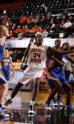 Women's Basketball Falls to Rutgers in Lady Rebel Round-Up Title Game