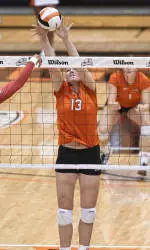 Volleyball Starts Strong But Stopped by No. 23 Ducks