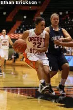 Women's Basketball Tops 100, Rolls Past Concordia In Exhibition Opener