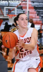 Women's Basketball Defeats Washington To Open Pac-10 Play