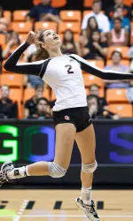 Volleyball Falls to Auburn in Holiday Inn Classic Opener