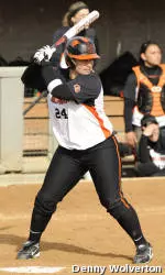 Softball Tallies Eight Runs in Saturday Split