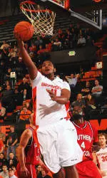 Beavers Blow Out CS Bakersfield, 74-39