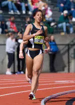 Veal Wins 800m at WOU Twilight