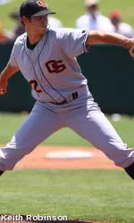 Beavers Strike Early, Hold On To Defeat Texas A&M At Fort Worth Regional