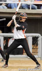 Softball Falls to No. 2 UCLA in Series Finale