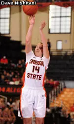 Gibson's Career Day Drops Ducks, 67-60