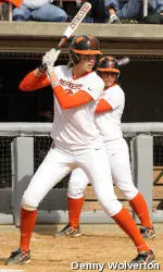 Lowe Breaks up No-Hitter in Friday's Loss to No. 6 Arizona