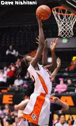 Greer's Career Night Leads Women's Basketball to Win over Bakersfield