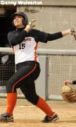 Roderfeld and Beaver Bats Even Civil War Series with No. 21 Oregon