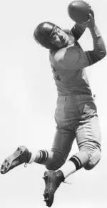 1942 Rose Bowl team member Jack Yoshihara Passes