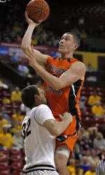 Men's Basketball Opens First Practice Of 2010-11 Season