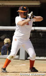 Softball Comes up Short against Oregon