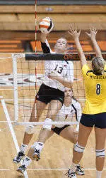 Volleyball Falls to No. 1 Stanford