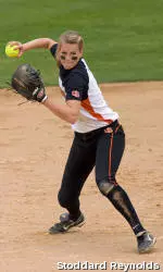 Lowe Leads Softball to Defensive School Record; Beavers Win Pair 4-1 Games