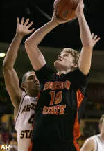 Team of the Week: Men's Hoops Earns National Honor