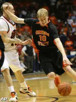 Beavers Fall To UTEP 70-63, Will Play Third Game On Friday