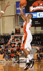 Men's Hoops Hosts Seattle on Monday