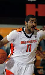 Beavers Outlast Arizona in 76-75 Thriller