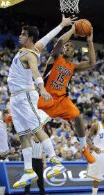 No. 20 Bruins Down Beavers, 79-54