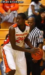 Oregon State Loses Nail-biter to Utah Valley 70-68