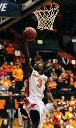 Starks Goes Off For Career-High 33 Points In Win Over Aggies
