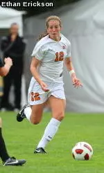 No. 23 Women's Soccer takes down Ducks in Civil War Matchup, 3-2