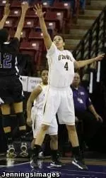 Women's Basketball Adds To Recruiting Haul; Signs Breanna Brown