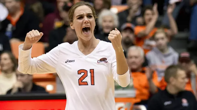 Volleyball Sweeps Home Spring Weekend