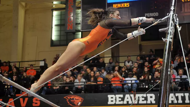 Keeker, Gardiner & Ricci Top Pac-12 Academic Team