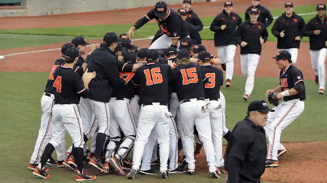 Fry Nationally Recognized; Beavers Host Buckeyes