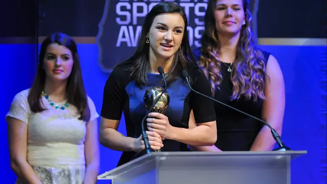 McNairy, Peschka Sign With Track & Field