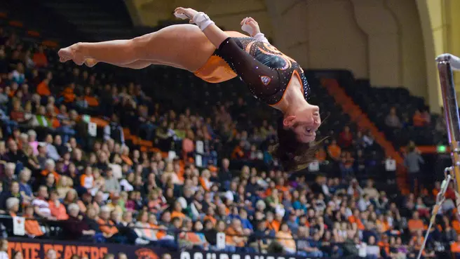 Beavers Set for Top 25 Clash in the Desert