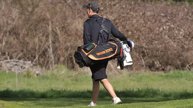 Men?s Golf In Ohio For Weekend Tourney