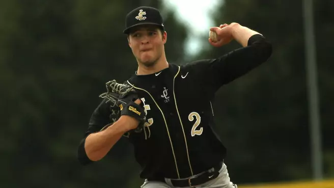 Christian Martinek Signs NLI With Baseball
