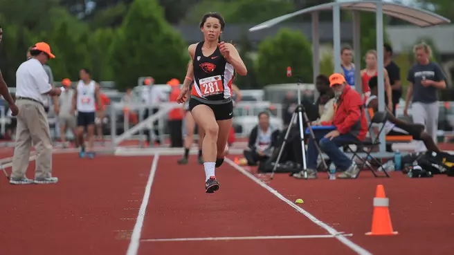 Oregon Twilight Final Meet Before Pac-12?s