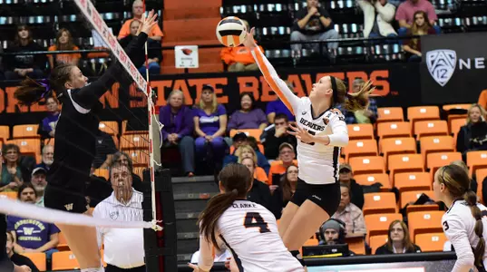 Marshall, Mary-Kate vs. Washington, Nov. 18, 2015