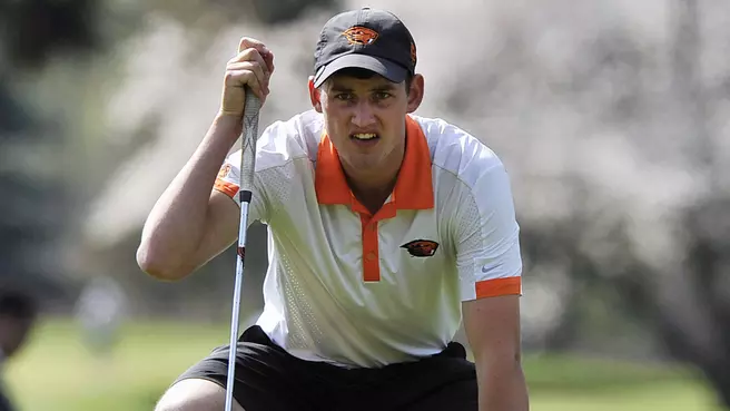 Men?s Golf Finishes Eighth At Intercollegiate