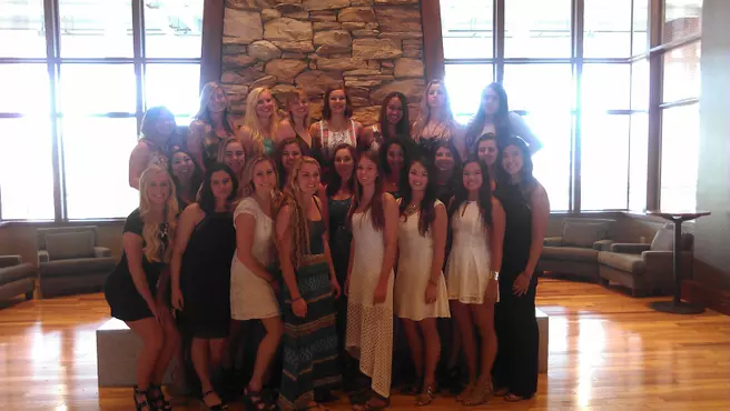 Swimming Ends Year with Team Banquet