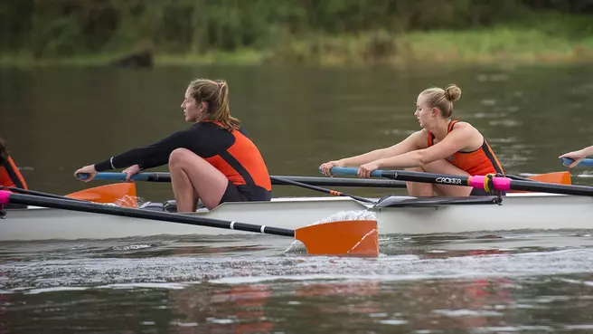 Sixteen Rowers Earn Pac-12 Academic Honors