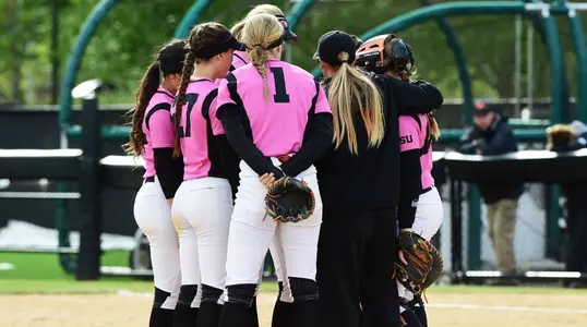 Berg, Laura and Team vs. Washington, April 24, 2016