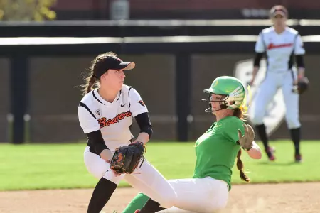 Arriola, McKenna vs. Oregon, April 8, 2016