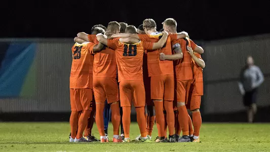 Team Huddle vs Pacific