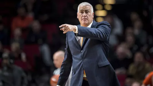 Wayne Tinkle